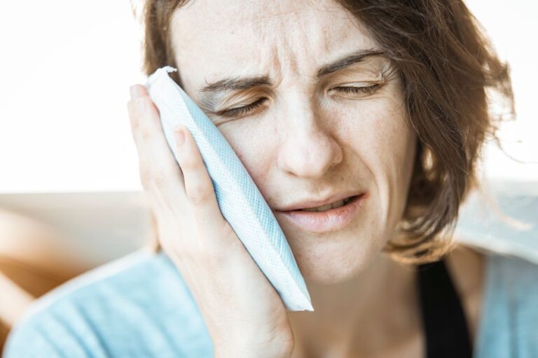 waking up with a sore jaw